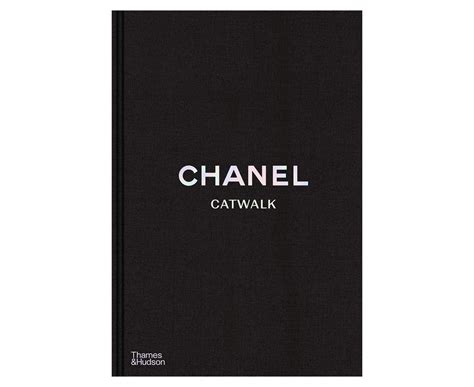 Chanel catwalk book pdf